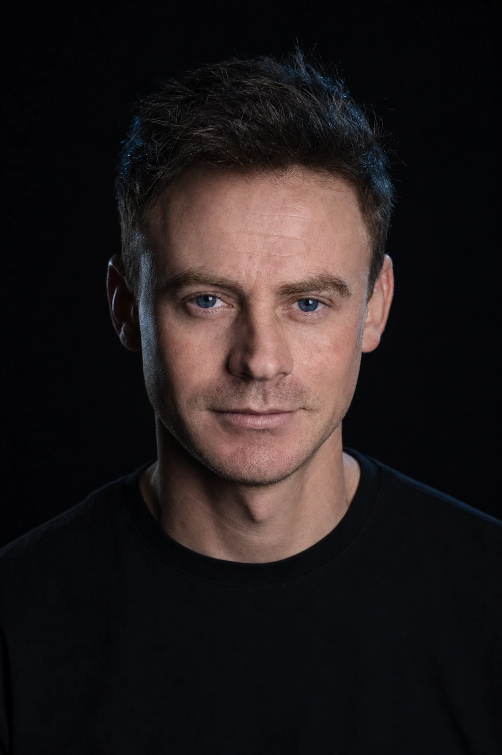 DJ NINE SA studio portrait
